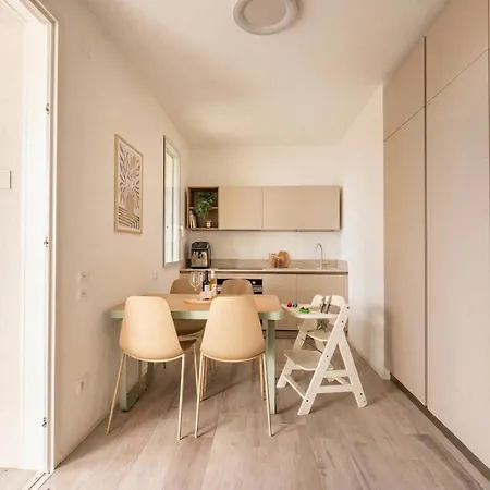 Vibra Tahiti Deluxe Apartment *