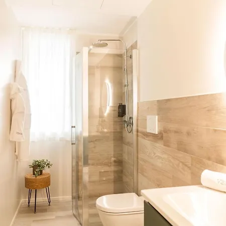 Vibra Tahiti Deluxe Apartment Lido di Jesolo